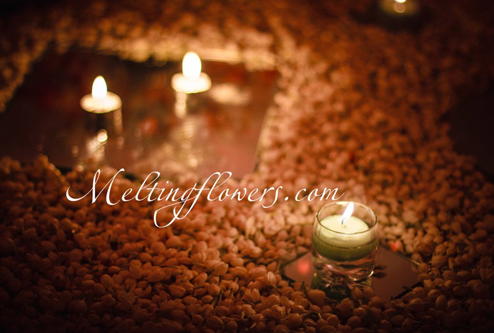 Cocktail Party Decoration Themes To Enhance Its Flamboyance