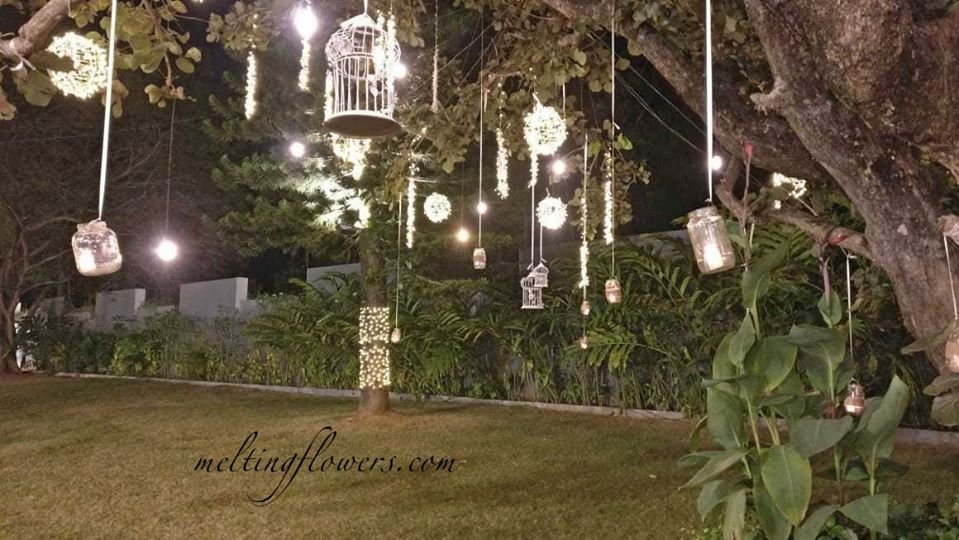garden wedding light decor | Wedding Decorations, Flower Decoration