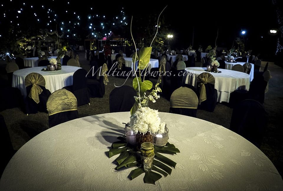 Majestic Seating Layouts And Decor For Wedding Guests