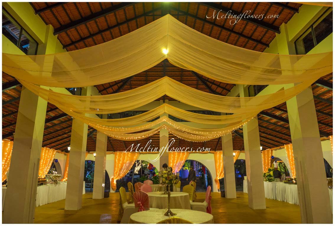 drapes-decoration-big-3