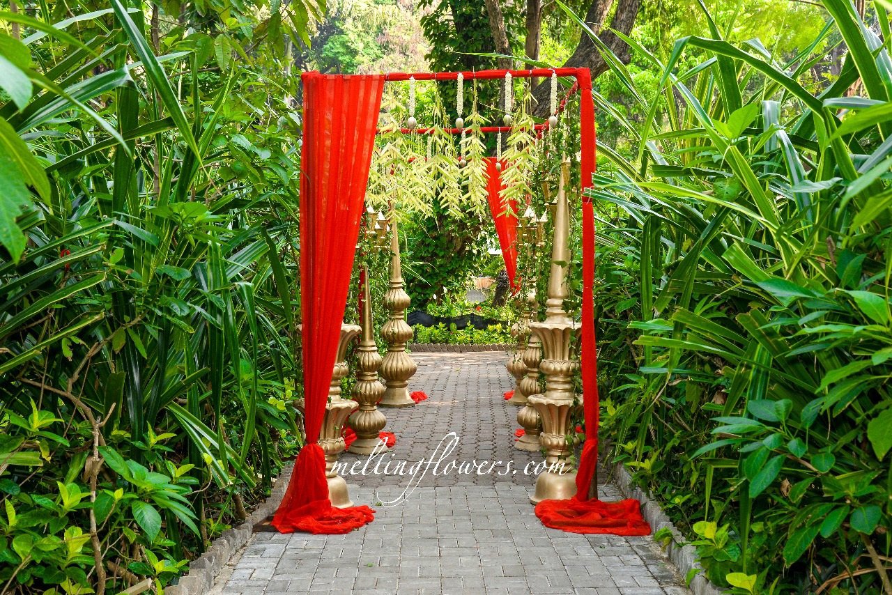entrance-decor-48b
