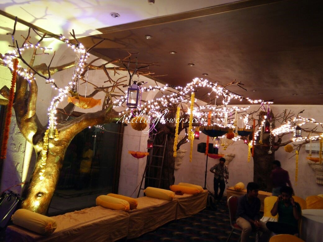 golden-palms-decorations-2b