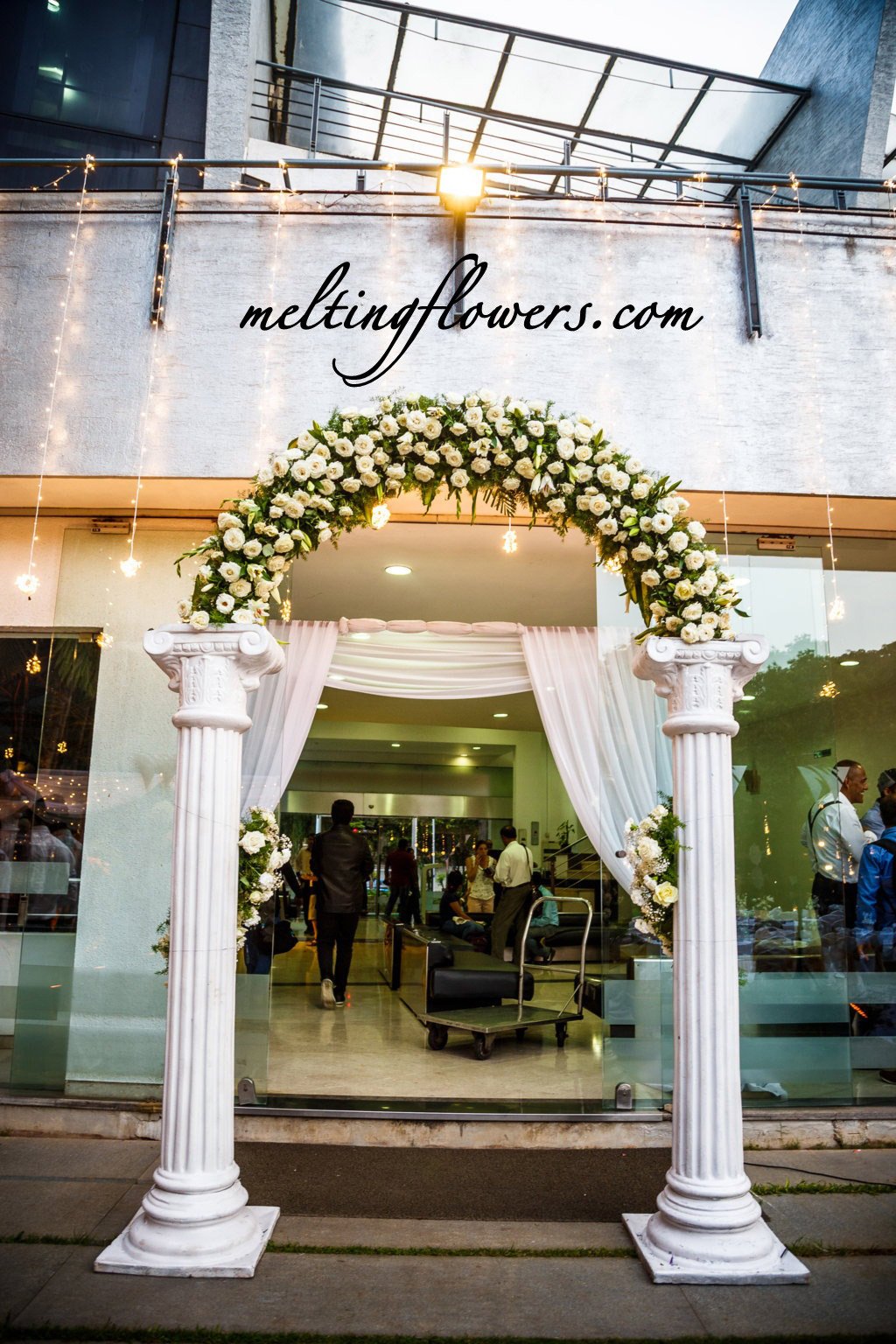 woodrose-club-entrance-4b (1)