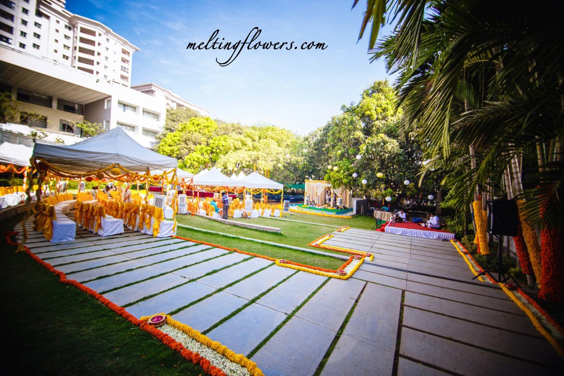 woodrose-club-flowers-decorations-4b